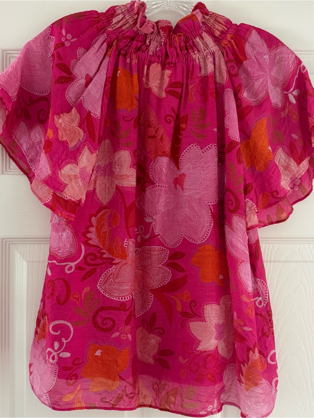 Bright Pink Floral Blouse - Picture 7 of 9